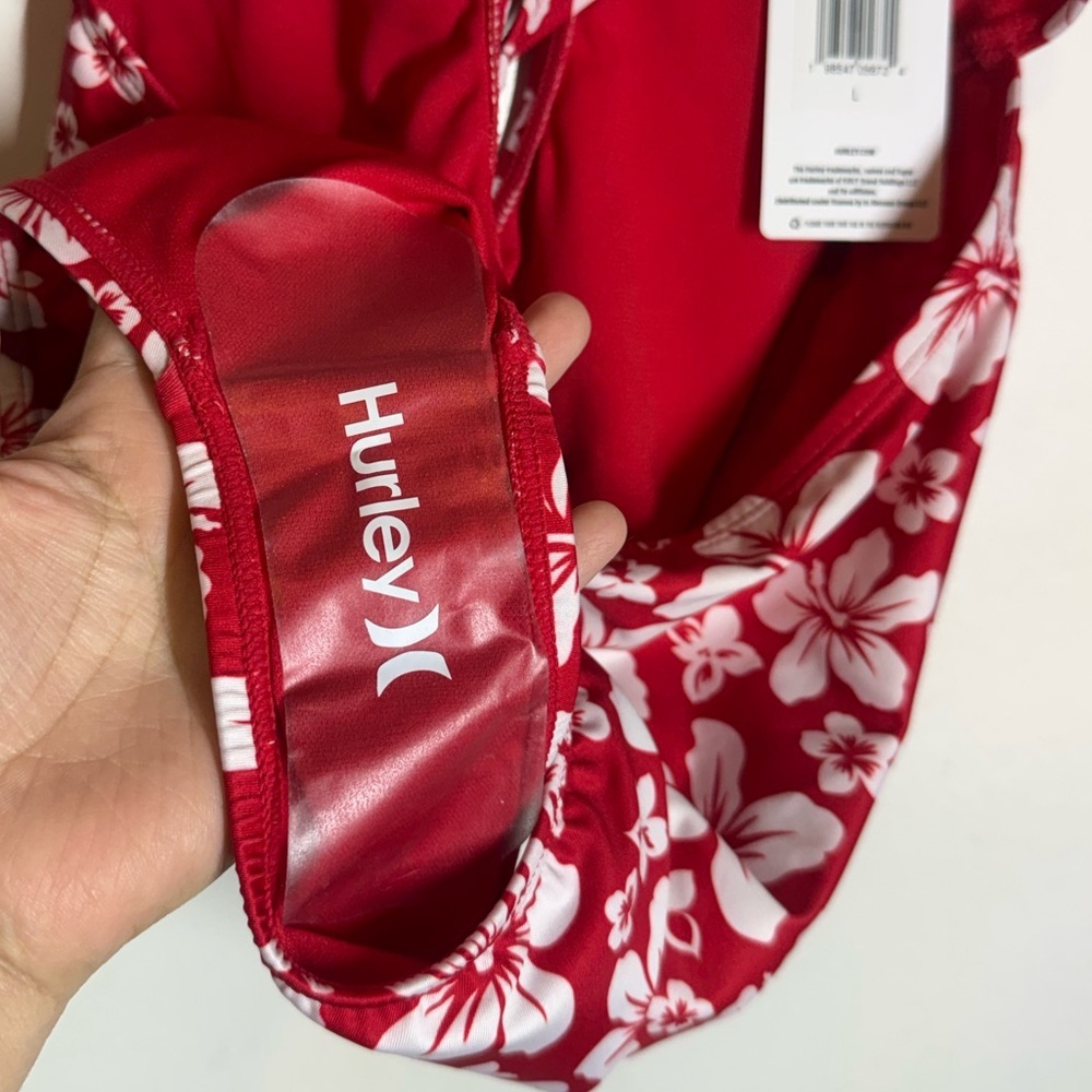 Hurley red and white floral patterned cut-out one-piece swimsuit. - Picture 4 of 4